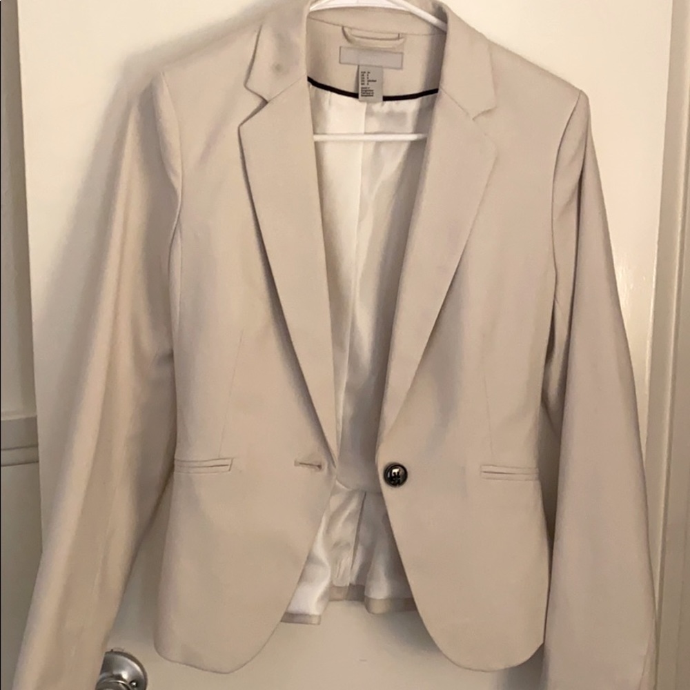 Khaki colored blazer H&M